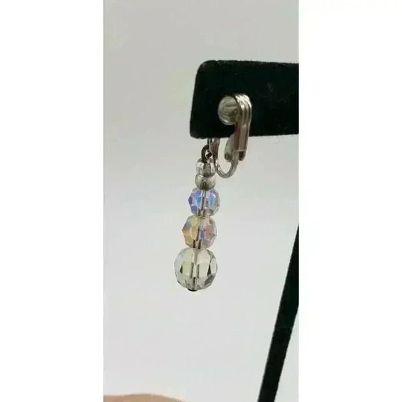 Vintage Earrings Clip Long Dangle Glass Bead Faceted Aurora Borealis AB Prism - Picture 4 of 5
